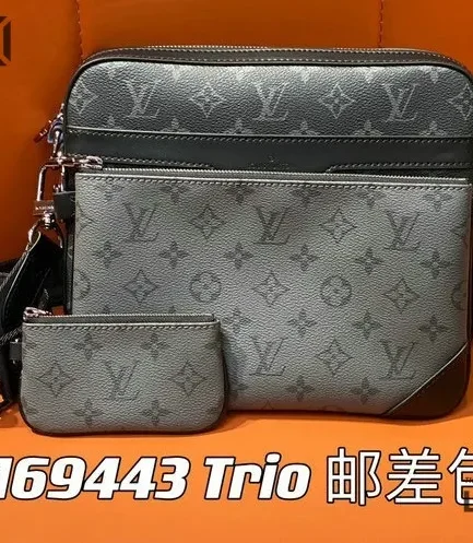 Louis Vuitton 1:1 Mirror Replica Reverse Monogram Eclipse Trio Messenger 25CM/9.8IN Louis Vuitton Replica Pochette Accessories