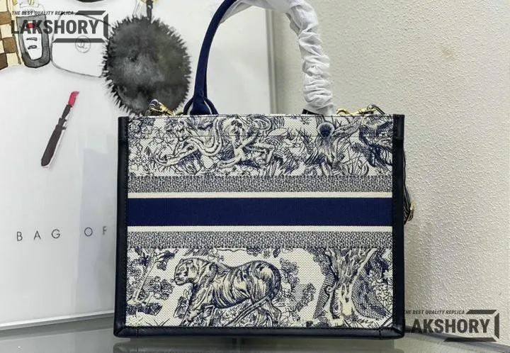 Dior 1:1 Mirror Replica Ecru & Blue Toile de Jouy Embroidery Book Tote Christian Dior Replica Book Totes Dior 1:1 Mirror Replica Ecru & Blue Toile de Jouy Embroidery Book Tote Christian Dior Replica Book Totes