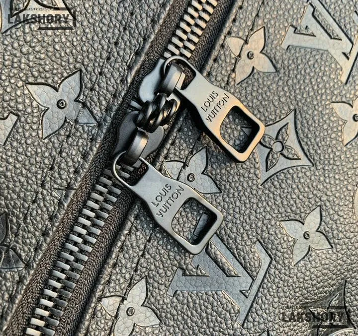 Louis Vuitton 1:1 Mirror Replica X Virgil Abloh Keepall Bandouliere 50 w/ Orange Chain 50CM/19.7IN Louis Vuitton Replica Keepall Louis Vuitton 1:1 Mirror Replica X Virgil Abloh Keepall Bandouliere 50 w/ Orange Chain 50CM/19.7IN Louis Vuitton Replica Keepall