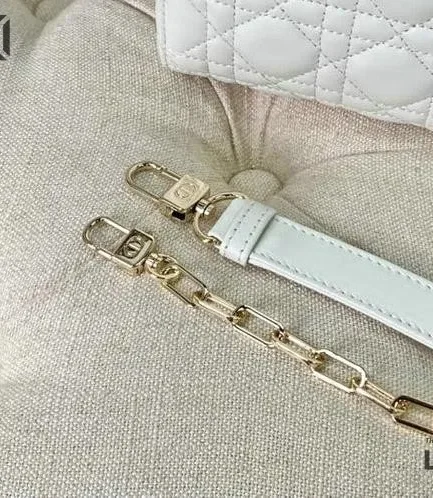 Dior 1:1 Mirror Replica Lambskin Cannage Medium Lady D-Joy 26CM/10.2IN Christian Dior Replica Lady