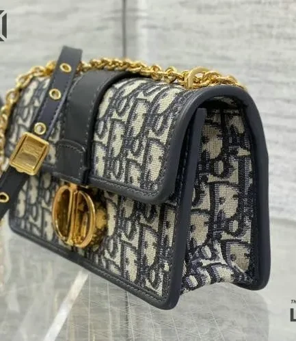Dior 1:1 Mirror Replica East-West 30 Montaigne w/ Chain Blue 21CM/8.3IN Christian Dior Replica 30 Montaigne