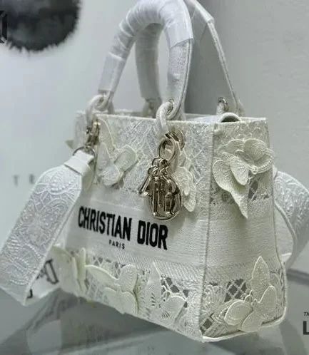Dior 1:1 Mirror Replica Lady D-Lite D-Lace Butterfly 3D Macramé 24CM/9.4IN Christian Dior Replica Lady