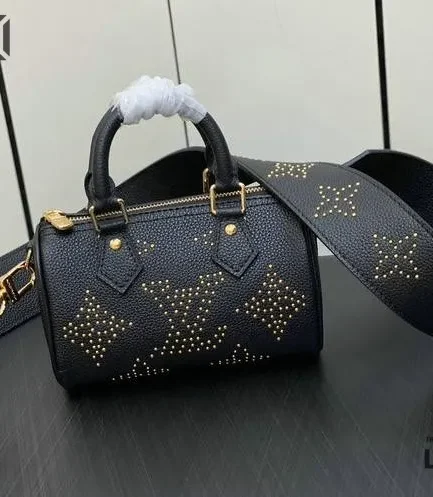 Louis Vuitton 1:1 Mirror Replica Empreinte Giant Studded Nano Speedy Black 16CM/6.3IN Louis Vuitton Replica Speedy