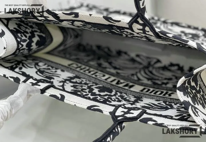 Dior 1:1 Mirror Replica Ornamental Cornely Effect Book Tote Black/White Christian Dior Replica Book Totes Dior 1:1 Mirror Replica Ornamental Cornely Effect Book Tote Black/White Christian Dior Replica Book Totes