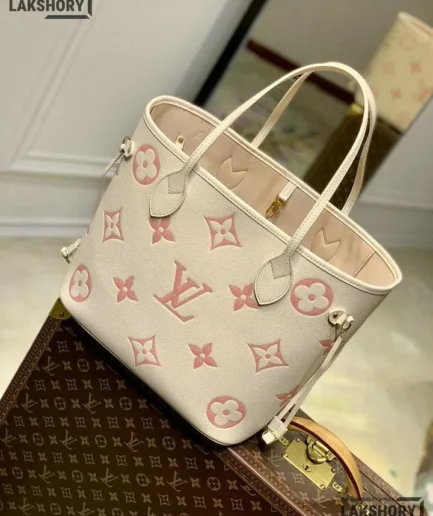 Louis Vuitton 1:1 Mirror Replica Creme Rose Trianon Neverfull MM Empreinte 31CM/12.2IN Louis Vuitton Replica Neverfull