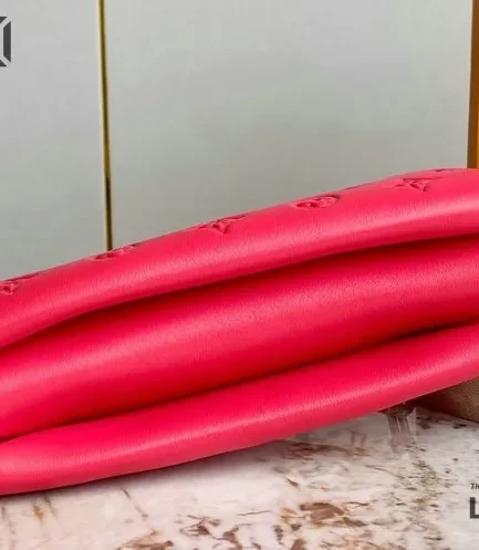 Louis Vuitton 1:1 Mirror Replica Lambskin Embossed Zip Coussin PM 26CM/10.2IN Louis Vuitton Replica Coussin