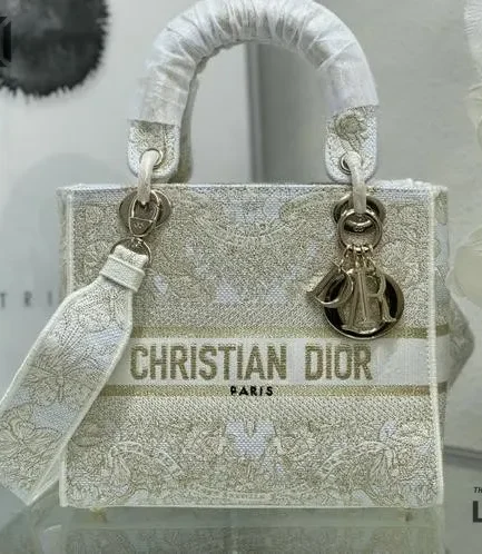 Dior 1:1 Mirror Replica Lady D-Lite Jardin d’Hiver White 24CM/9.4IN Christian Dior Replica Lady