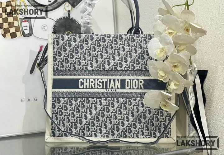 Dior 1:1 Mirror Replica Blue Oblique Chambray Embroidery & Latte Book Tote Christian Dior Replica Book Totes Dior 1:1 Mirror Replica Blue Oblique Chambray Embroidery & Latte Book Tote Christian Dior Replica Book Totes