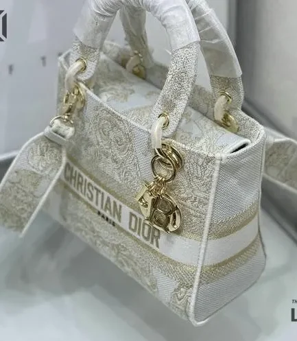 Dior 1:1 Mirror Replica Around The World Stella Lady D-Lite Gold 24CM/9.4IN Christian Dior Replica Lady
