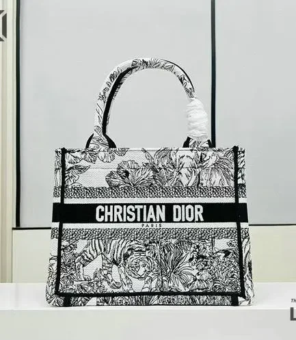 Dior 1:1 Mirror Replica Toile De Jouy Tiger Jungle Book Tote 26.5CM/10.4IN Christian Dior Replica Book Totes