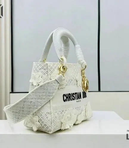 Dior 1:1 Mirror Replica Embroidery Macrame Lady D-Lite 24CM/9.4IN Christian Dior Replica Lady