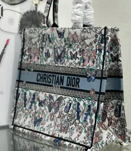 Dior 1:1 Mirror Replica Book Tote White & Blue Toile de Jouy Papillon Christian Dior Replica Book Totes