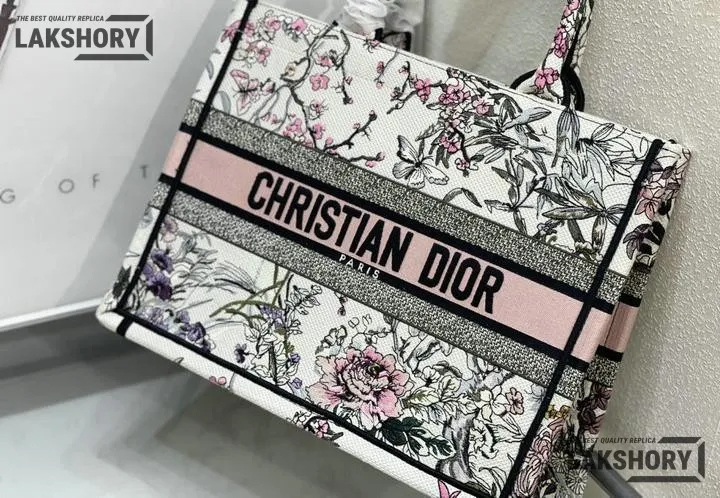 Dior 1:1 Mirror Replica Book Tote Multicolor Saisons Printemps-Été Embroidery Christian Dior Replica Book Totes Dior 1:1 Mirror Replica Book Tote Multicolor Saisons Printemps-Été Embroidery Christian Dior Replica Book Totes