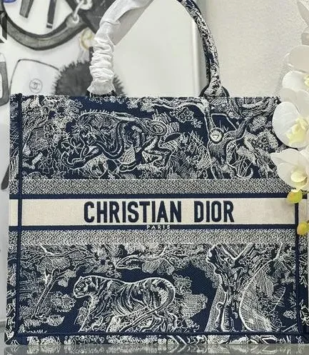 Dior 1:1 Mirror Replica Blue Reverse Toile de Jouy Book Tote 42CM/16.5IN Christian Dior Replica Book Totes
