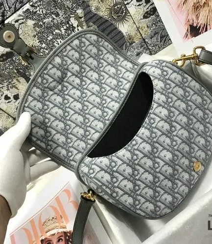 Dior 1:1 Mirror Replica Medium Gold Hardware Gray Bobby Flap 22CM/8.7IN Christian Dior Replica Bobby