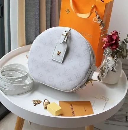 Louis Vuitton 1:1 Mirror Replica Empreinte Boite Chapeau Souple MM White 20CM/7.9IN Louis Vuitton Replica Boite Chapeau