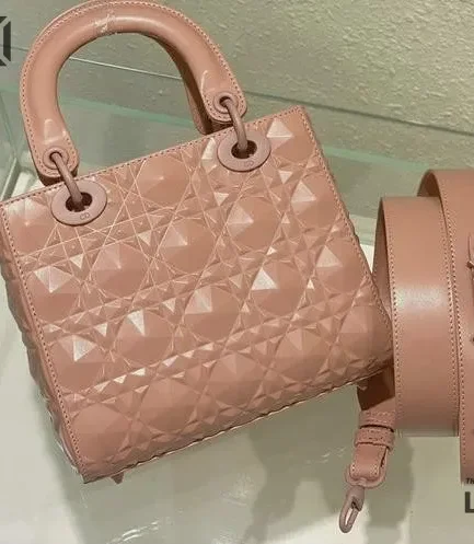 Dior 1:1 Mirror Replica Calfskin Cannage Diamond Lady Dior 20CM/7.9IN Christian Dior Replica Lady