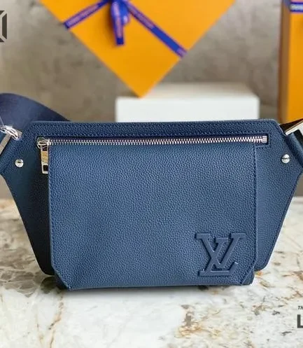 Louis Vuitton 1:1 Mirror Replica Takeoff Sling Bag LV Aerogram 30CM/11.8IN Louis Vuitton Replica Bumbag