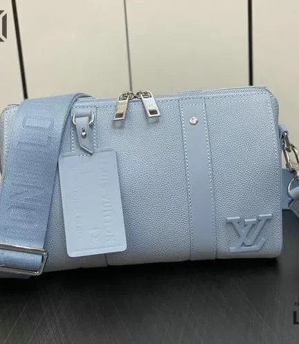 Louis Vuitton 1:1 Mirror Replica City Keepall LV Aerogram 27CM/10.6IN Louis Vuitton Replica Keepall