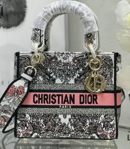 Dior 1:1 Mirror Replica Butterfly Around the World Lady D-Lite 24CM/9.4IN Christian Dior Replica Lady