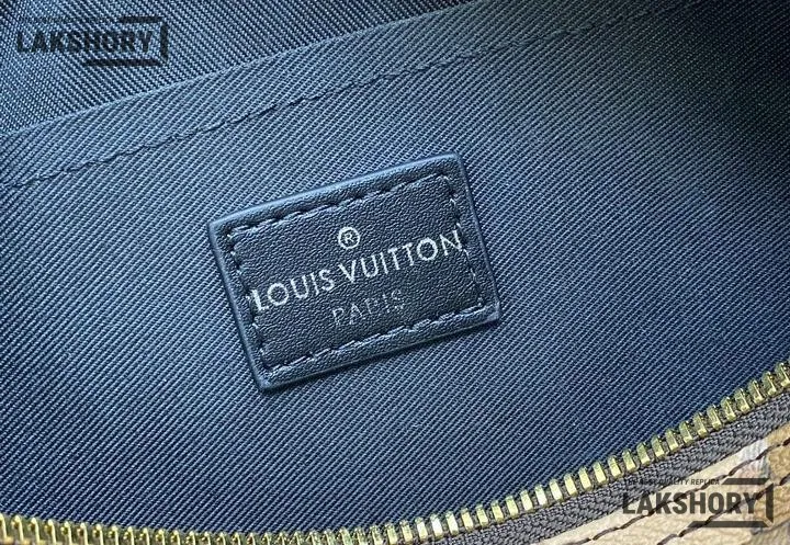 Louis Vuitton 1:1 Mirror Replica Keepall Bandoulire 25 Monogram Eclipse Multicolor 25CM/9.8IN Louis Vuitton Replica Keepall Louis Vuitton 1:1 Mirror Replica Keepall Bandoulire 25 Monogram Eclipse Multicolor 25CM/9.8IN Louis Vuitton Replica Keepall