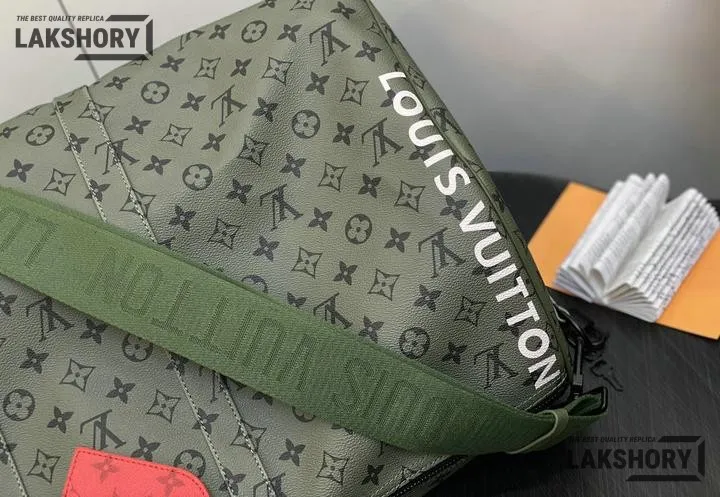 Louis Vuitton 1:1 Mirror Replica Keepall Bandouliere Khaki Green/Vermillion Red Louis Vuitton Replica Keepall Louis Vuitton 1:1 Mirror Replica Keepall Bandouliere Khaki Green/Vermillion Red Louis Vuitton Replica Keepall