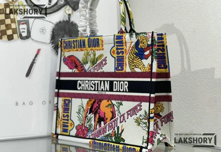 Dior 1:1 Mirror Replica Animal Jungle Book Tote Motif Embroidery Multicolour Christian Dior Replica Book Totes Dior 1:1 Mirror Replica Animal Jungle Book Tote Motif Embroidery Multicolour Christian Dior Replica Book Totes