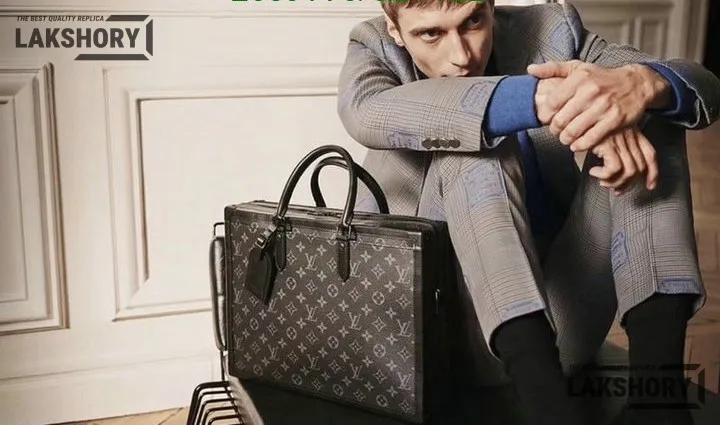 Louis Vuitton 1:1 Mirror Replica Soft Trunk Briefcase 38CM/15IN Louis Vuitton Replica Business Bags Louis Vuitton 1:1 Mirror Replica Soft Trunk Briefcase 38CM/15IN Louis Vuitton Replica Business Bags