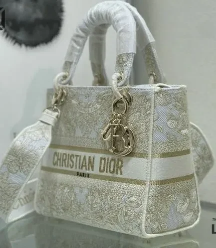 Dior 1:1 Mirror Replica Lady D-Lite Jardin d’Hiver White 24CM/9.4IN Christian Dior Replica Lady
