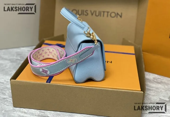Louis Vuitton 1:1 Mirror Replica Twist Epi PM Shoulder Bag Blue 19CM/7.5IN Louis Vuitton Replica Twist Louis Vuitton 1:1 Mirror Replica Twist Epi PM Shoulder Bag Blue 19CM/7.5IN Louis Vuitton Replica Twist
