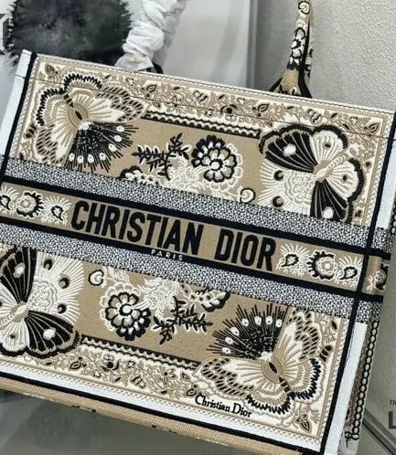 Dior 1:1 Mirror Replica Butterfly Bandana Book Tote Beige Multicolor Christian Dior Replica Book Totes