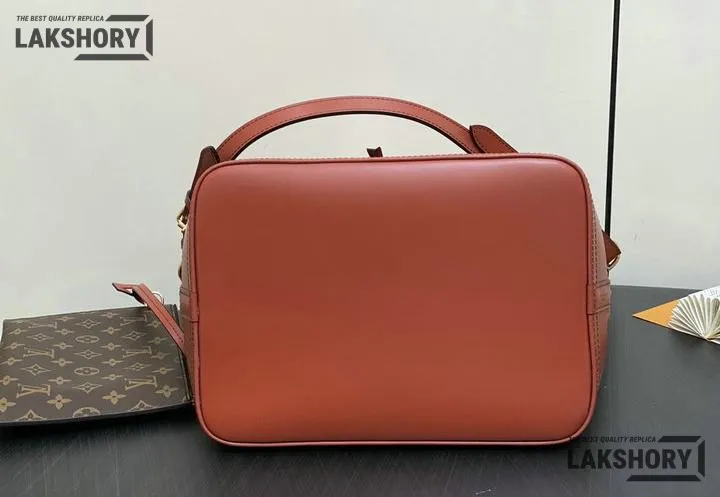 Louis Vuitton 1:1 Mirror Replica Epi Noe MM Kenyan Fauve 33CM/13IN Louis Vuitton Replica Neo Louis Vuitton 1:1 Mirror Replica Epi Noe MM Kenyan Fauve 33CM/13IN Louis Vuitton Replica Neo