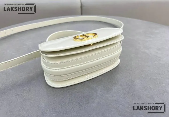 Dior 1:1 Mirror Replica 30 Montaigne Small Avenue Top Handle Bag 19CM/7.5IN Christian Dior Replica 30 Montaigne Dior 1:1 Mirror Replica 30 Montaigne Small Avenue Top Handle Bag 19CM/7.5IN Christian Dior Replica 30 Montaigne