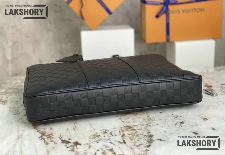 Louis Vuitton 1:1 Mirror Replica Damier Infini Porte-Documents Voyage GM Onyx 41CM/16.1IN Louis Vuitton Replica Business Bags Louis Vuitton 1:1 Mirror Replica Damier Infini Porte-Documents Voyage GM Onyx 41CM/16.1IN Louis Vuitton Replica Business Bags