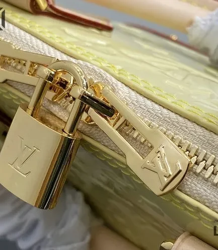 Louis Vuitton 1:1 Mirror Replica Alma BB Monogram Vernis Hairclip 23.5CM/9.3IN Louis Vuitton Replica Alma