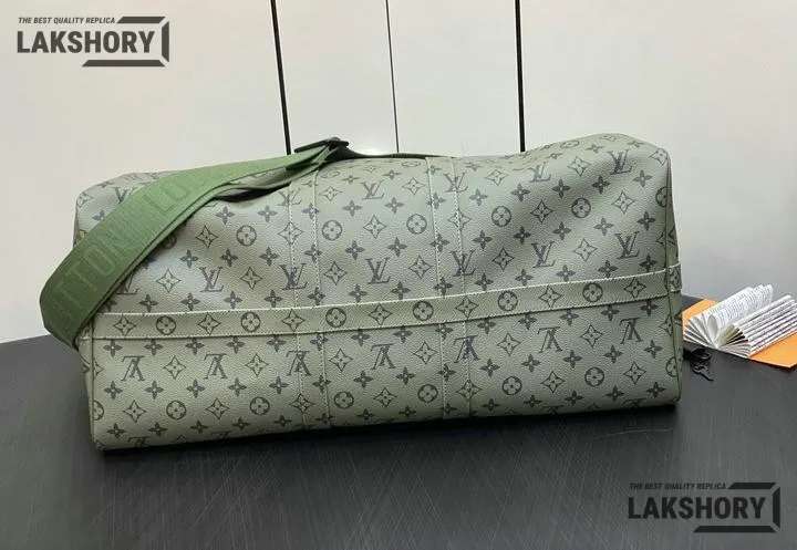 Louis Vuitton 1:1 Mirror Replica Keepall Bandouliere Khaki Green/Vermillion Red Louis Vuitton Replica Keepall Louis Vuitton 1:1 Mirror Replica Keepall Bandouliere Khaki Green/Vermillion Red Louis Vuitton Replica Keepall