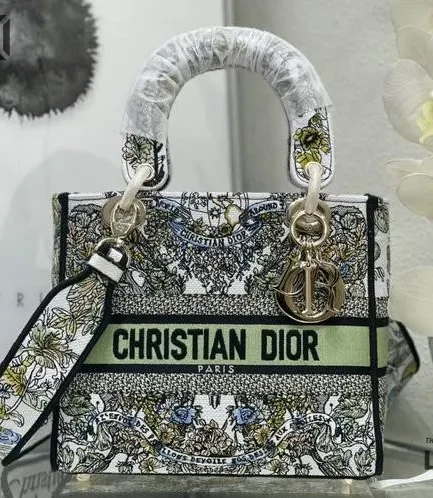 Dior 1:1 Mirror Replica Lady D-Lite Embroidery Green Butterfly 24CM/9.4IN Christian Dior Replica Lady