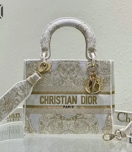 Dior 1:1 Mirror Replica Medium Constellation Embroidery Lady D-Lite 24CM/9.4IN Christian Dior Replica Lady