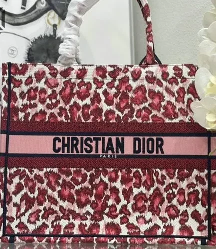 Dior 1:1 Mirror Replica Shopper Leopard Mizza Book Tote Embroidered Christian Dior Replica Book Totes