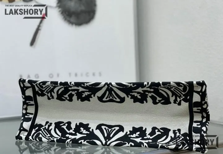 Dior 1:1 Mirror Replica Ornamental Cornely Effect Book Tote Black/White Christian Dior Replica Book Totes Dior 1:1 Mirror Replica Ornamental Cornely Effect Book Tote Black/White Christian Dior Replica Book Totes