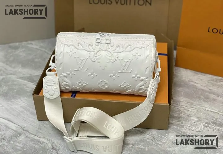 Louis Vuitton 1:1 Mirror Replica Calfskin Debossed Monogram Versailles City Keepall 27CM/10.6IN Louis Vuitton Replica Keepall Louis Vuitton 1:1 Mirror Replica Calfskin Debossed Monogram Versailles City Keepall 27CM/10.6IN Louis Vuitton Replica Keepall