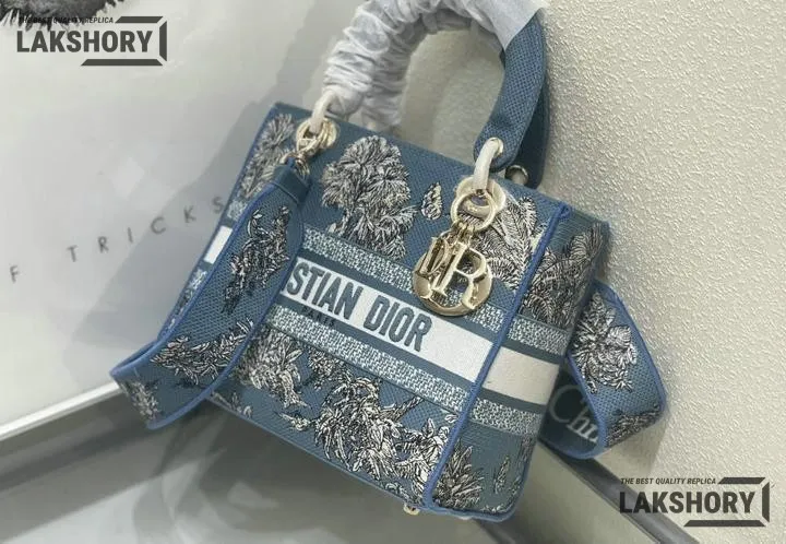 Dior 1:1 Mirror Replica Dioriviera Lady D-Lite Celestial Navy Toile de Jouy 24CM/9.4IN Christian Dior Replica Lady Dior 1:1 Mirror Replica Dioriviera Lady D-Lite Celestial Navy Toile de Jouy 24CM/9.4IN Christian Dior Replica Lady