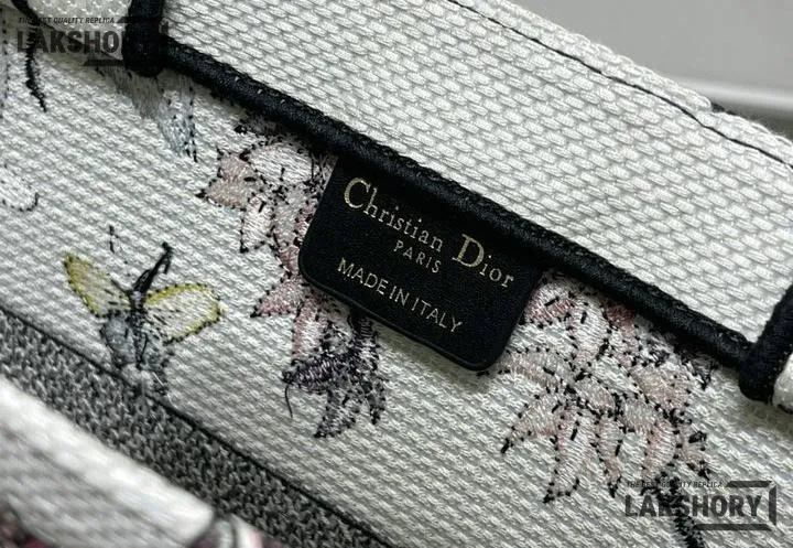 Dior 1:1 Mirror Replica Book Tote Multicolor Saisons Printemps-Été Embroidery Christian Dior Replica Book Totes Dior 1:1 Mirror Replica Book Tote Multicolor Saisons Printemps-Été Embroidery Christian Dior Replica Book Totes