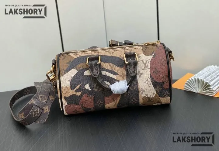 Louis Vuitton 1:1 Mirror Replica Keepall Bandoulire 25 Monogram Eclipse Multicolor 25CM/9.8IN Louis Vuitton Replica Keepall Louis Vuitton 1:1 Mirror Replica Keepall Bandoulire 25 Monogram Eclipse Multicolor 25CM/9.8IN Louis Vuitton Replica Keepall