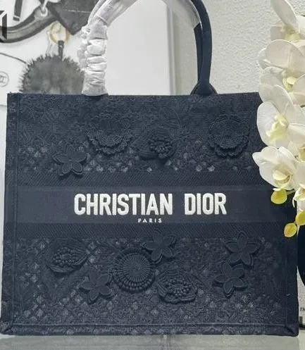 Dior 1:1 Mirror Replica 3D Macrame D-Lace Butterfly Book Tote Black Christian Dior Replica Book Totes