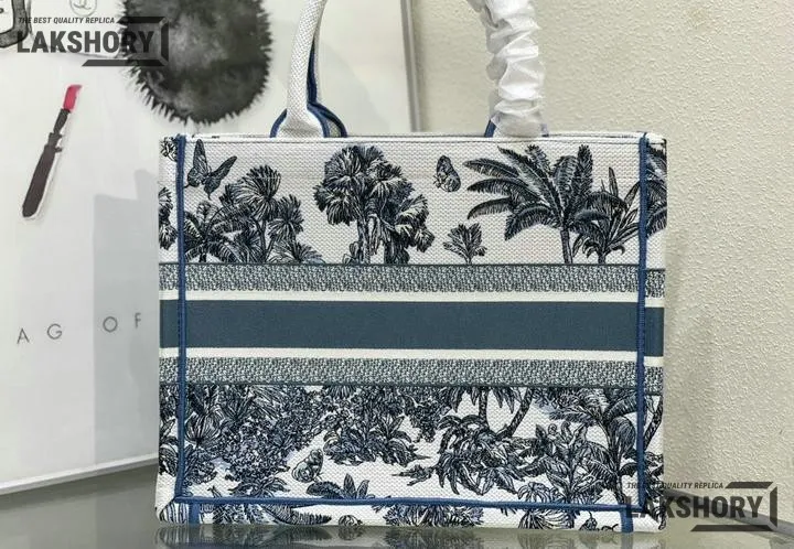 Dior 1:1 Mirror Replica Dioriviera Book Tote Toile de Jouy Palms White & Blue Christian Dior Replica Book Totes Dior 1:1 Mirror Replica Dioriviera Book Tote Toile de Jouy Palms White & Blue Christian Dior Replica Book Totes