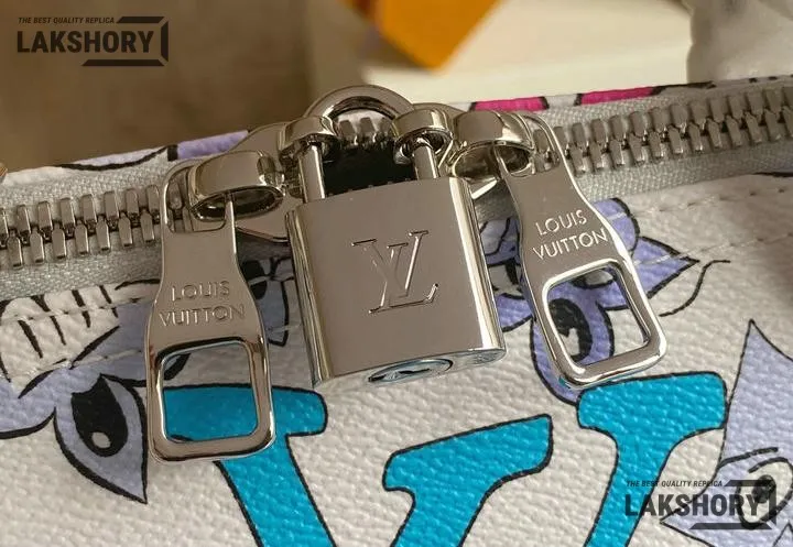 Louis Vuitton 1:1 Mirror Replica Monogram Comics Keepall Bandouliere 50 Multicolor 50CM/19.7IN Louis Vuitton Replica Keepall Louis Vuitton 1:1 Mirror Replica Monogram Comics Keepall Bandouliere 50 Multicolor 50CM/19.7IN Louis Vuitton Replica Keepall