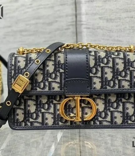 Dior 1:1 Mirror Replica East-West 30 Montaigne w/ Chain Blue 21CM/8.3IN Christian Dior Replica 30 Montaigne