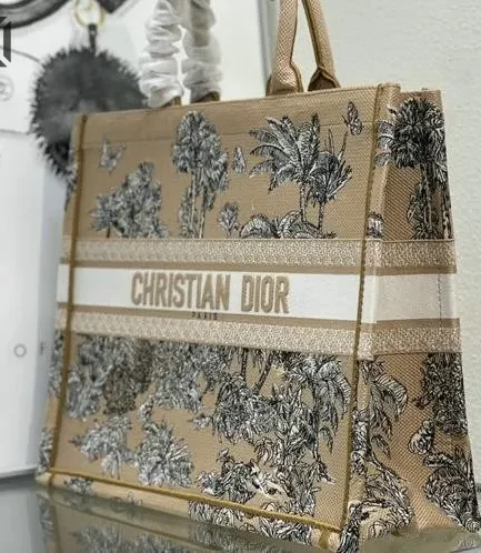 Dior 1:1 Mirror Replica Dioriviera Book Tote Beige/White Toile de Jouy Palms Christian Dior Replica Book Totes