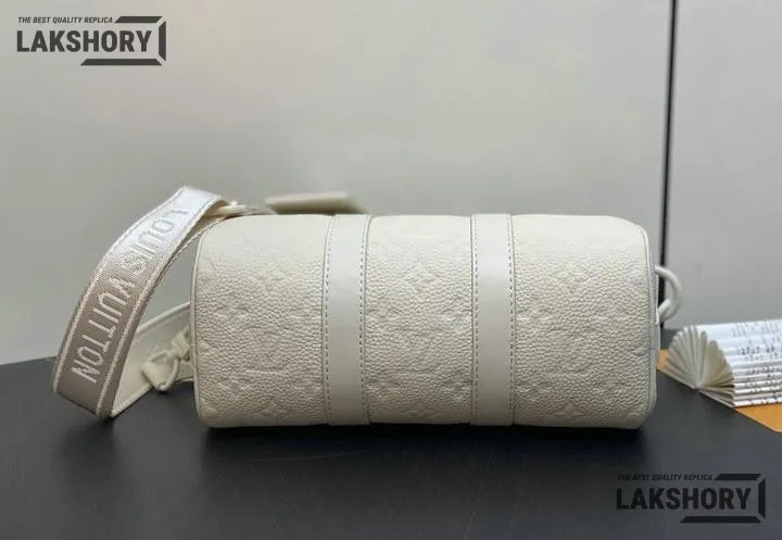 Louis Vuitton 1:1 Mirror Replica Keepall Bandoulire 25 Taurillon Monogram Ceam 25CM/9.8IN Louis Vuitton Replica Keepall Louis Vuitton 1:1 Mirror Replica Keepall Bandoulire 25 Taurillon Monogram Ceam 25CM/9.8IN Louis Vuitton Replica Keepall
